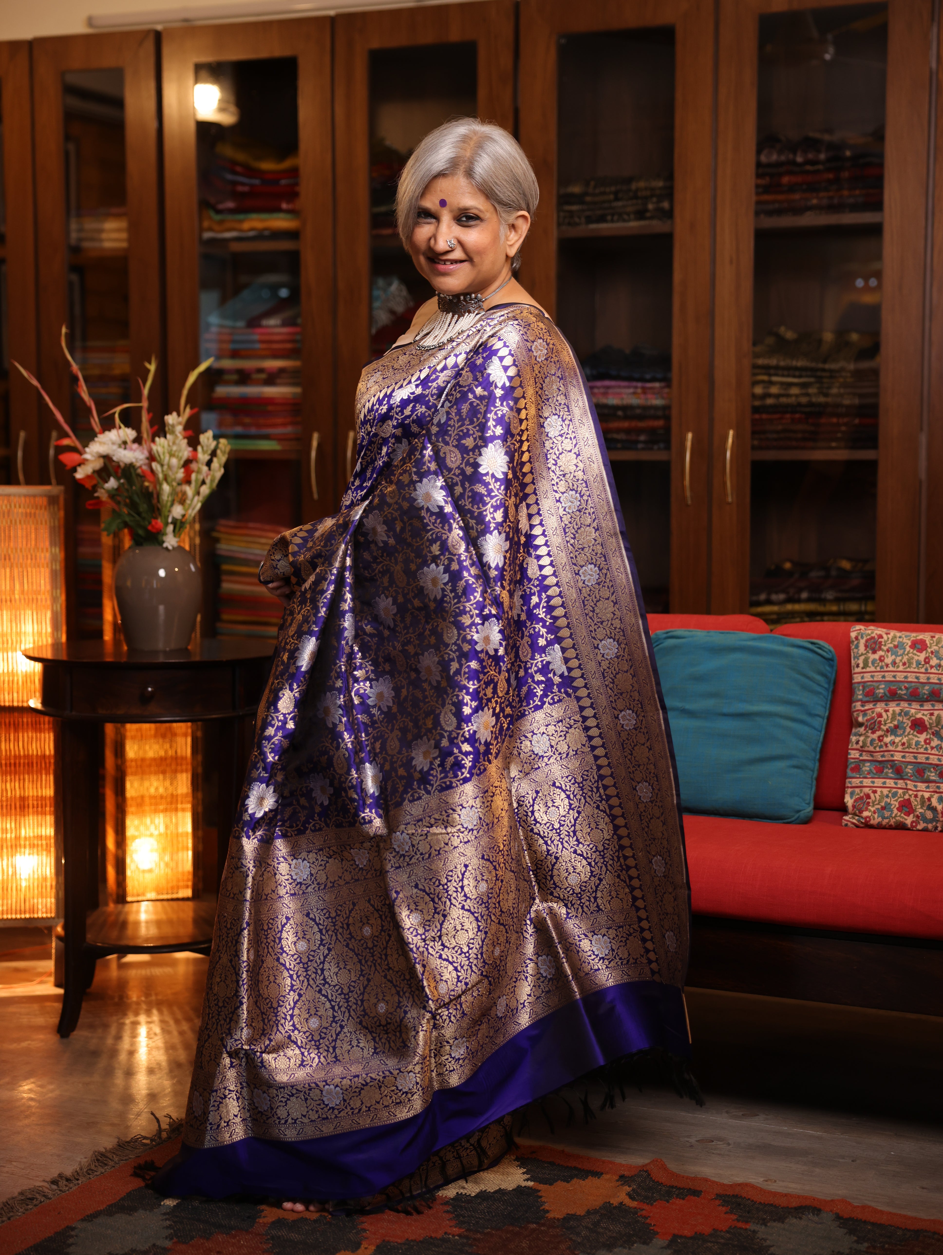 Neelvasini Banarasi Silk Saree - Saavari - SSNBSS06