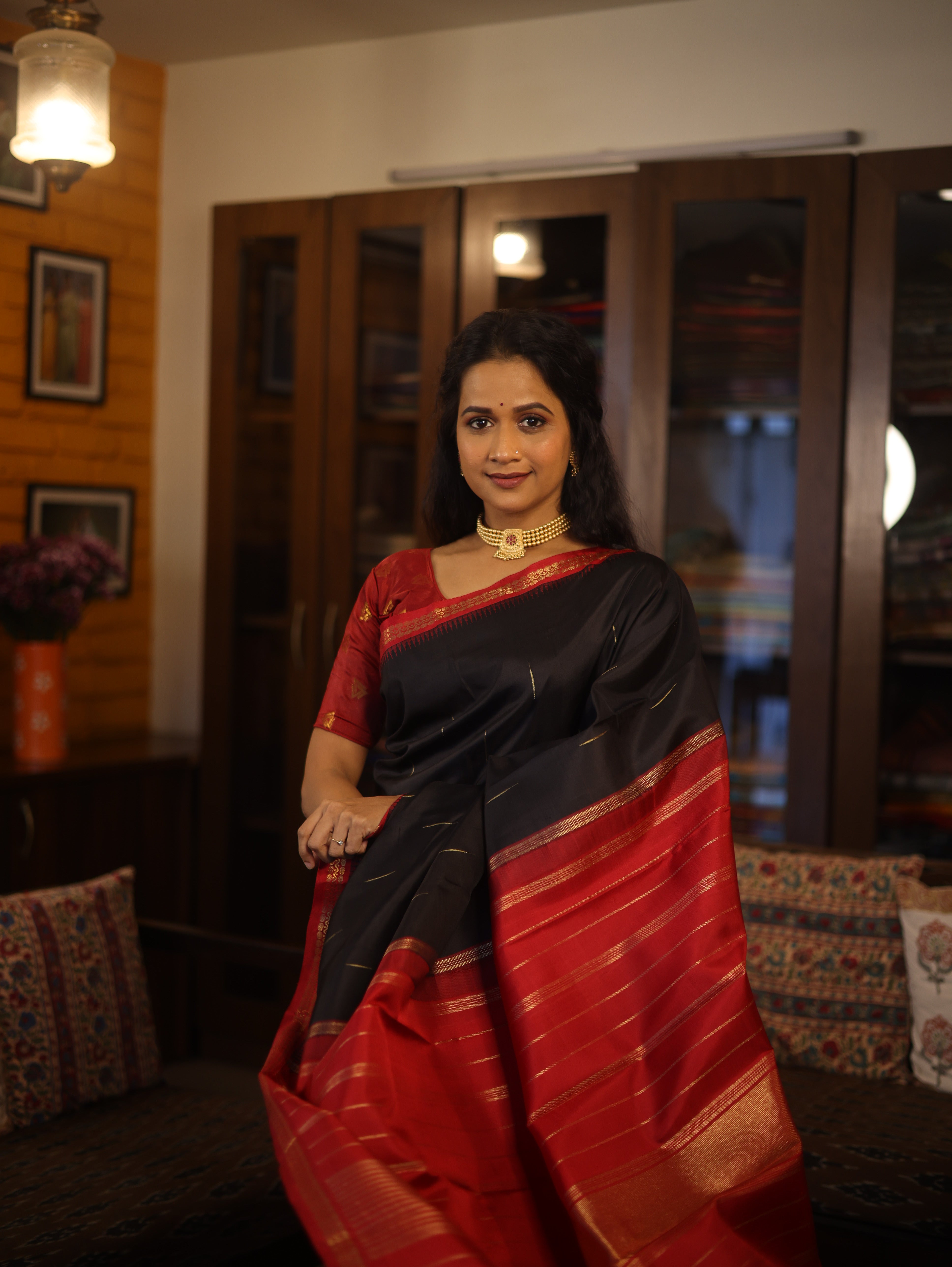 Black Kanjeevaram Silk Saree-SRBKSS252