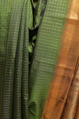 Mehendi Green Raw Silk Saree - SRMGRSS389