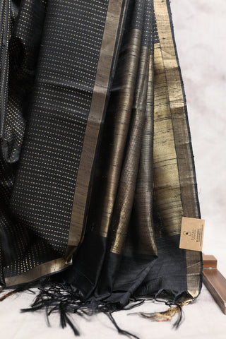 Black Raw Silk Saree - SRBRSS375