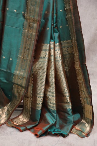 Two Tone Green Banarasi Silk Saree-SRTTGBSS482