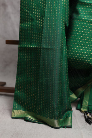 Green Raw Silk Saree - SRGRSS364