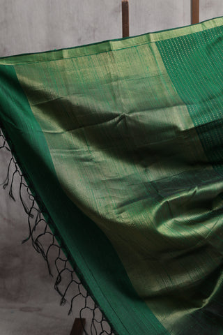 Green Raw Silk Saree - SRGRSS364