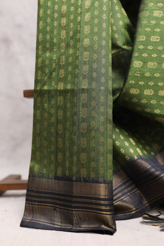 Moss Green Raw Silk Saree - SRMGRSS416