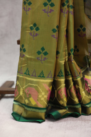 Beige Rajkot Patola Silk Saree - SRBRPSS247