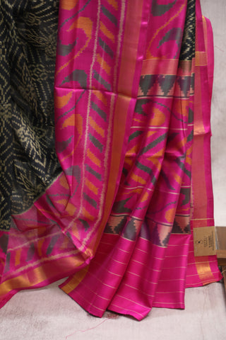 Black Rajkot Patola Silk Saree - SRBRPSS263