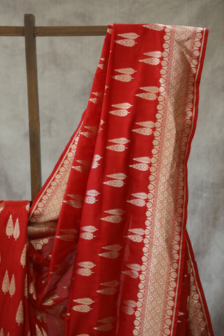 Red Banarasi Silk Saree-SRRBSS507