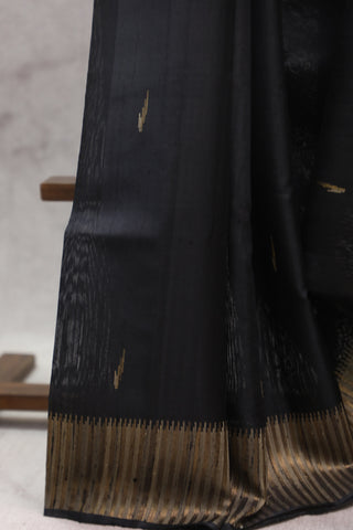 Black Raw Silk Saree - SRBRSS413