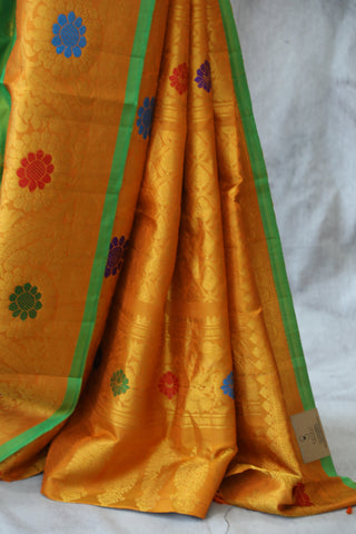 Grass Green Gadwal Silk Saree - SRGGGSS425