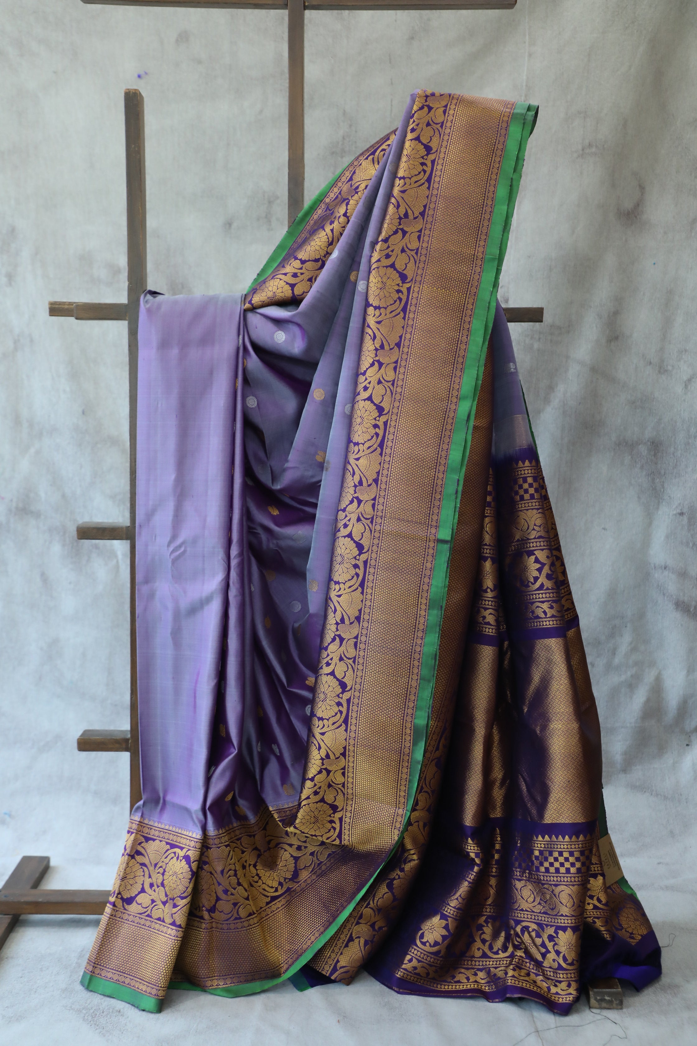 Light Purple Gadwal Silk Saree - SRLPGSS421