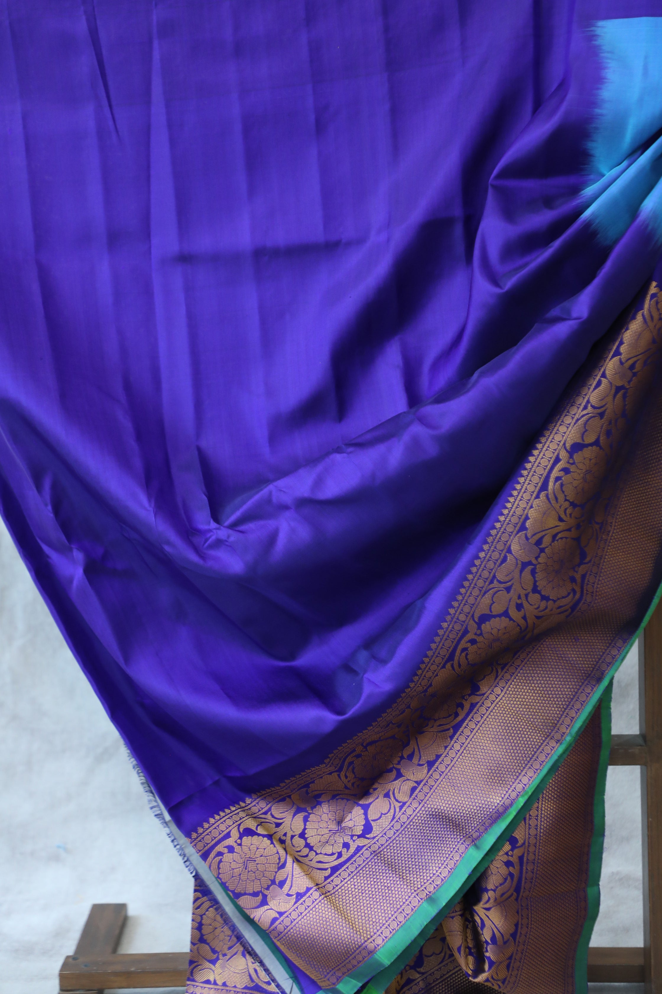 Sky Blue Gadwal Silk Saree - SRSBGSS418