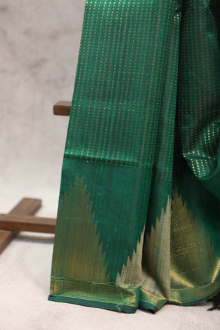 Green Raw Silk Saree - SRGSS442