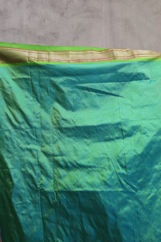 Two Tone Peacock Green Silk Paithani Saree - SRTTPGSPS361