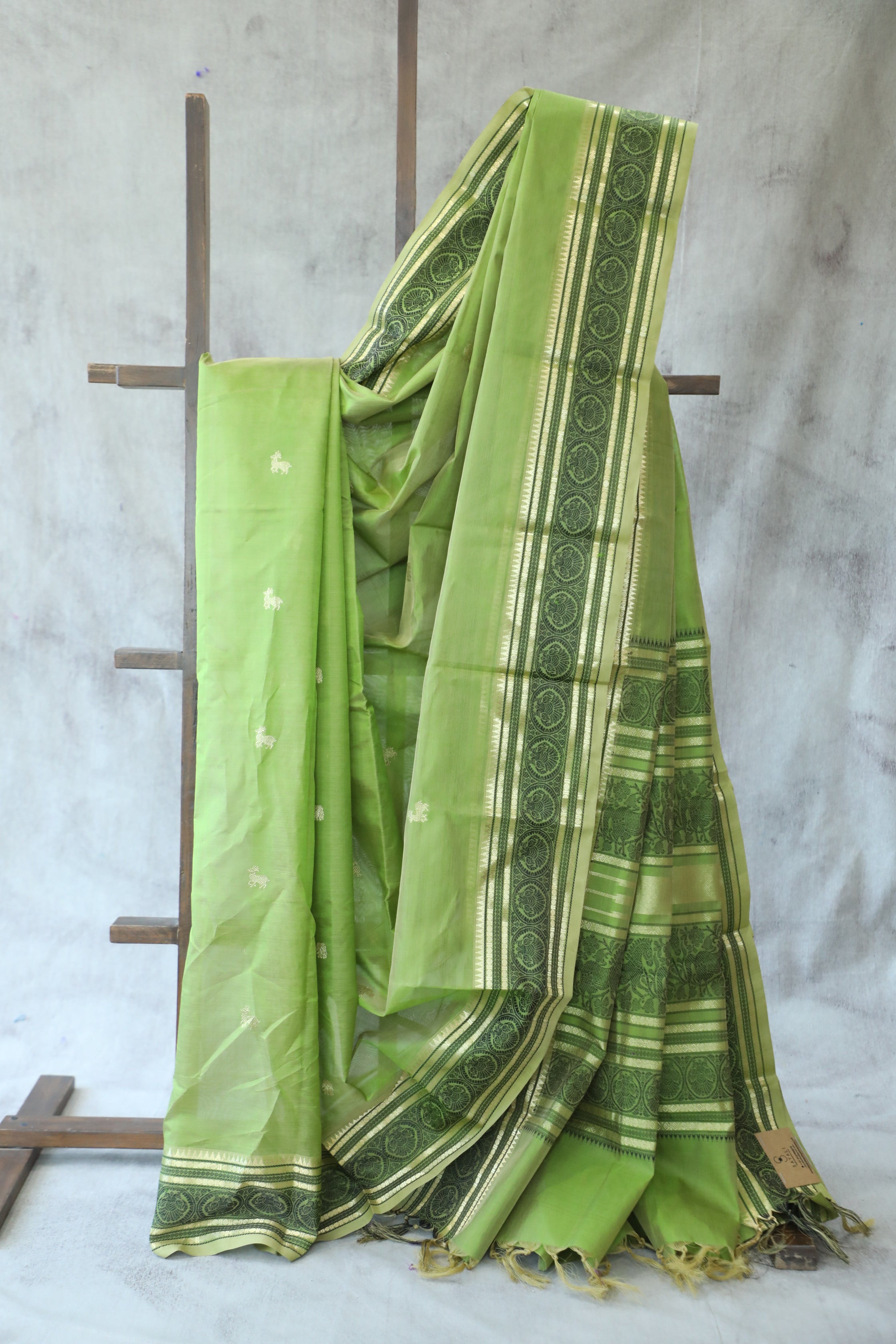 Pastel Green Kanchi Silk Cotton Saree with Jari Border-SRPGKSCS85