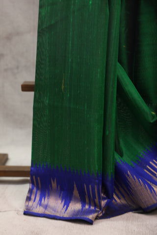 Green Raw Silk Saree - SRGRSS418