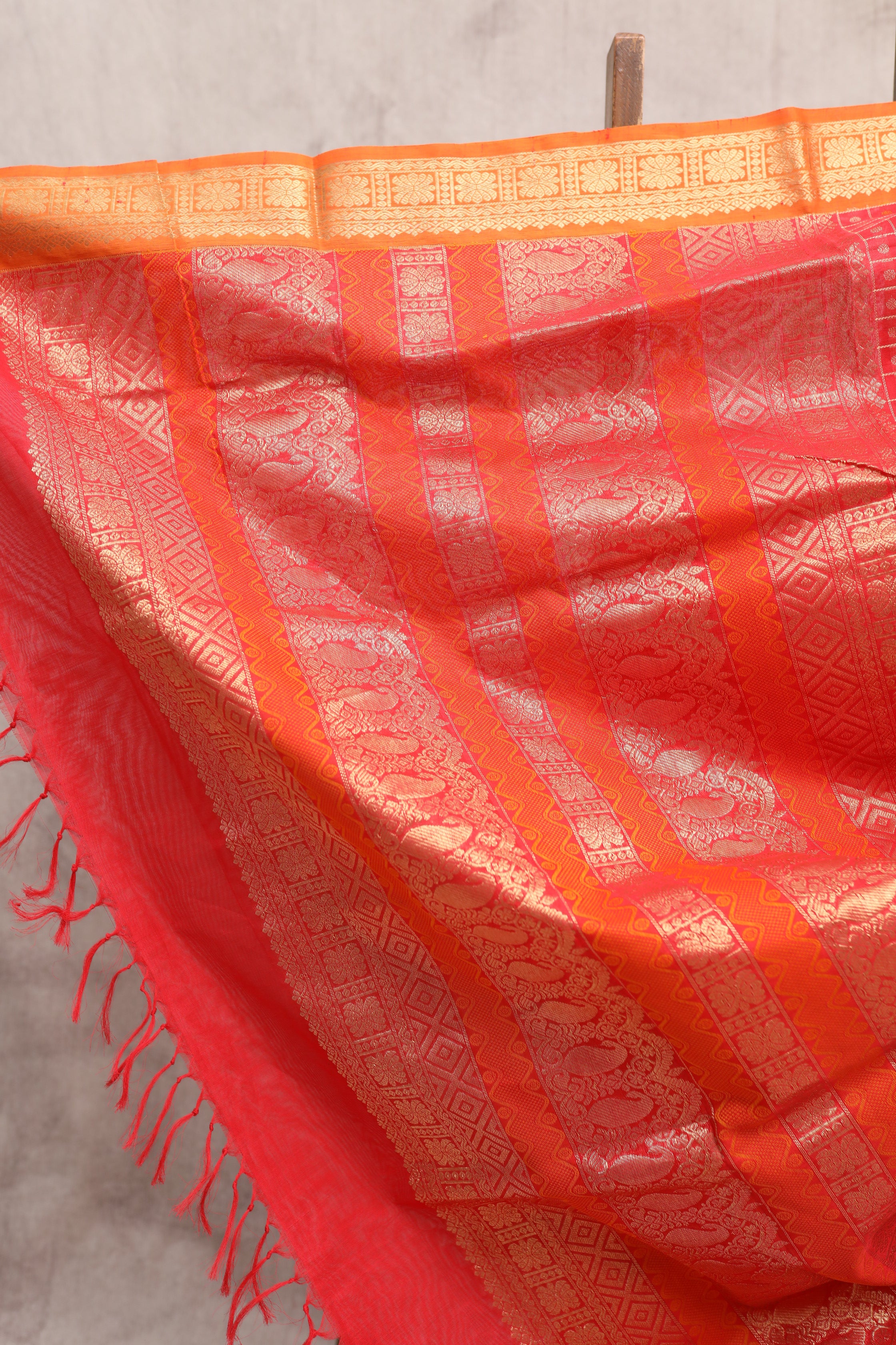 Red Kanchi Silk Cotton Saree with Jari Border-SRRKSCS53