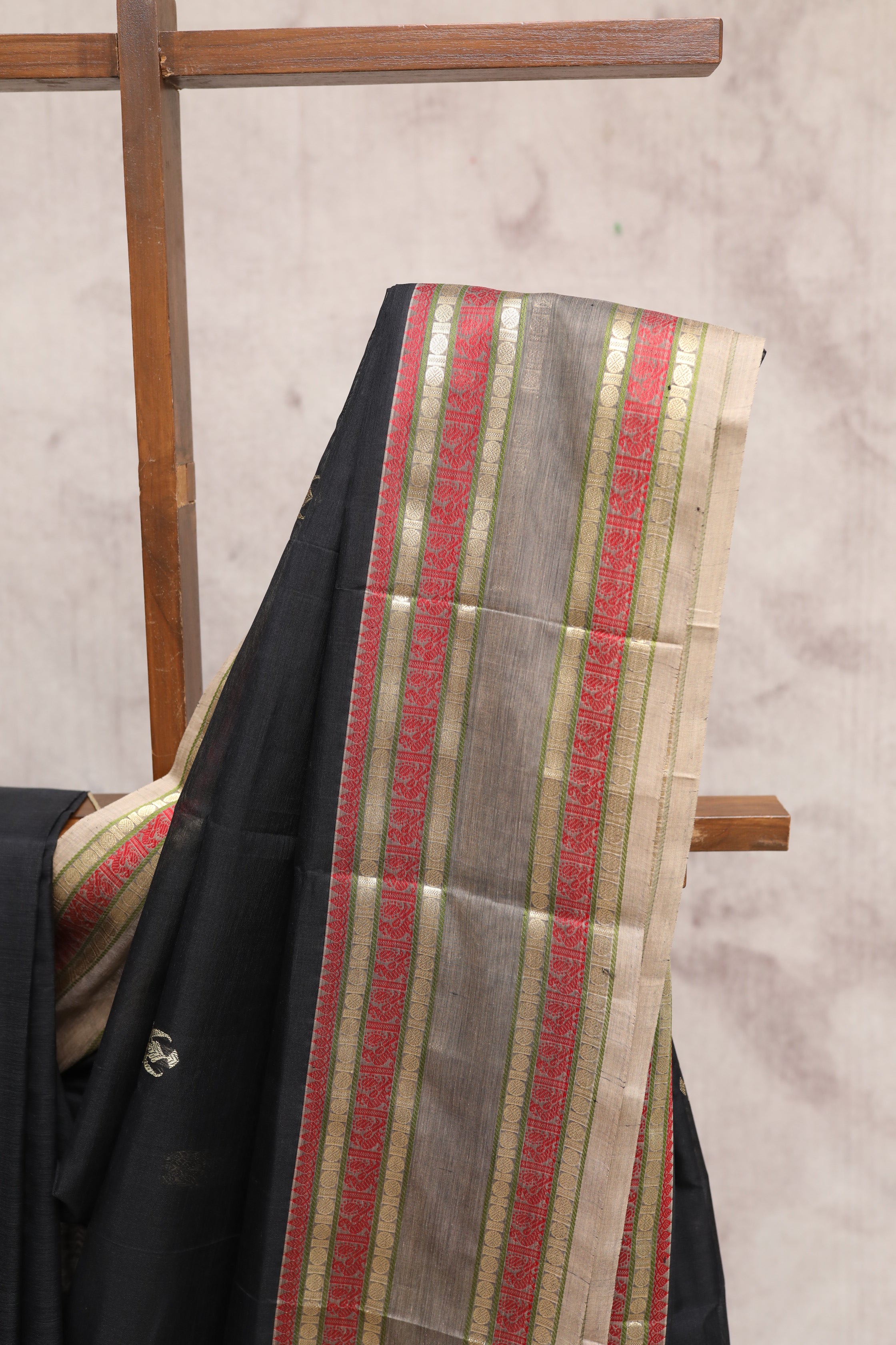 Black Kanchi Silk Cotton Saree with Jari Border-SRBKSCS70
