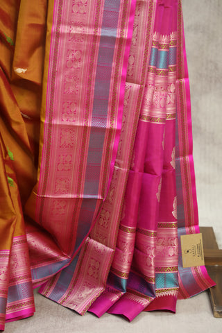 Two Tone Orange Kanjeevaram Silk Saree - SRBOKSS566