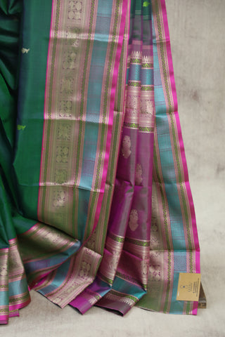 Dark Green Kanjeevaram Silk Saree - SRDGKSS564