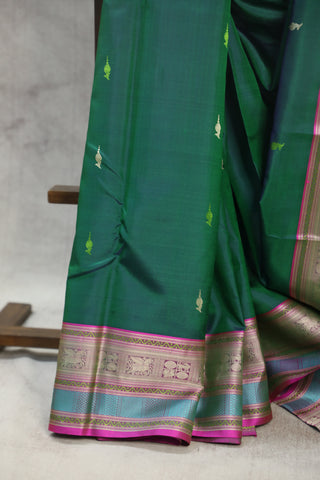 Dark Green Kanjeevaram Silk Saree - SRDGKSS564