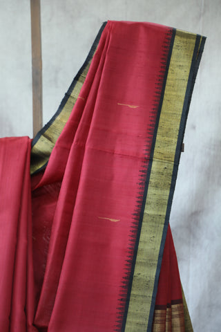 Red Raw Silk Saree - SRRRSS347