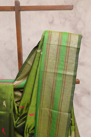 Mehndi Kanchi Silk Cotton Saree with Thread Border-SRMKSCS40