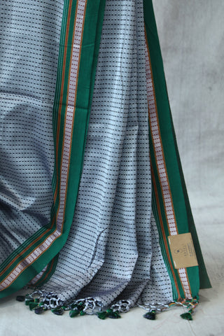 Grey Plain Khun Saree With Green Border-SRGPKS22EX