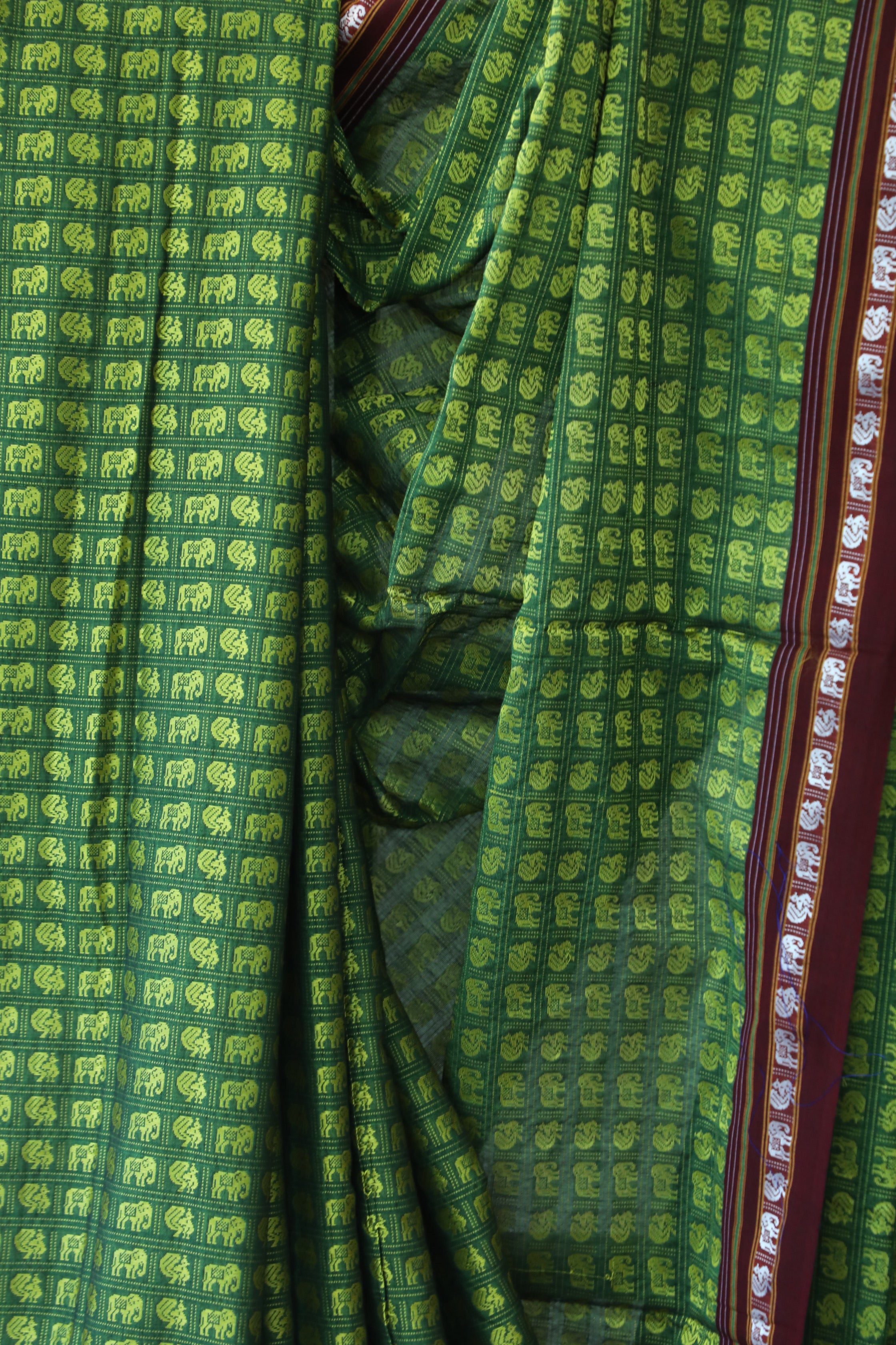 Green HathiMor Khun Saree With Border-SRGMKS26EX