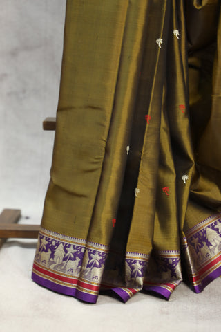 Dark Khaki Kanjeevaram Silk Saree - SRDKKSS551