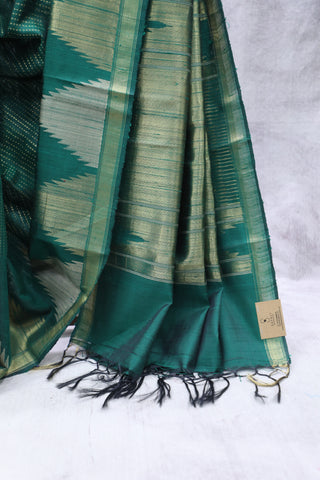 Green Raw Silk Saree - SRGRSS650