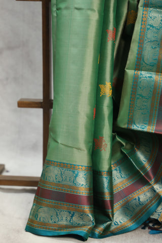 Two Tone Green Kanjeevaram Silk Saree - SRTTGKSS527