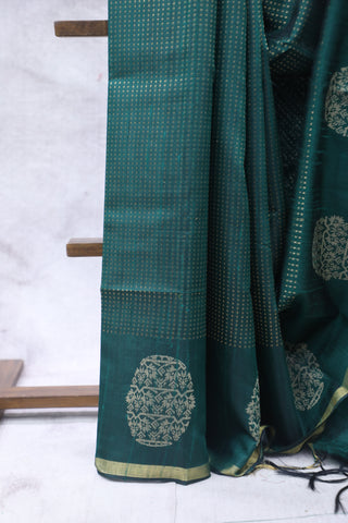 Dark Green Raw Silk Saree - SRDGRSS622