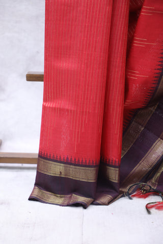 Red Raw Silk Saree - SRRRSS612