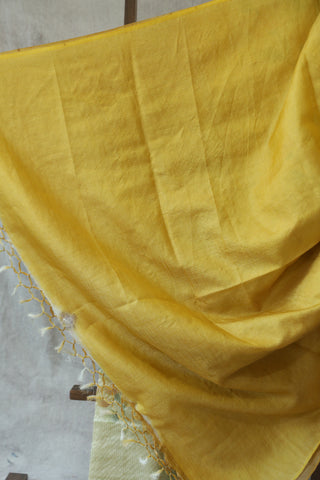 Yellow Hand-Painted Tussar Silk Saree - SRYHPTSS881