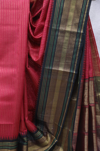 Red Raw Silk Saree - SRRRSS648