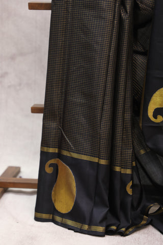 Black Kanjeevaram Silk Saree-SRBKSS493