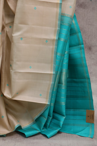 Cream Kanjeevaram Silk Saree - SRCSS537