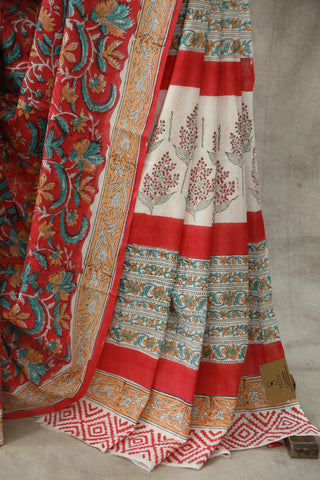 Red HBP Cotton Saree - SRRCS1571