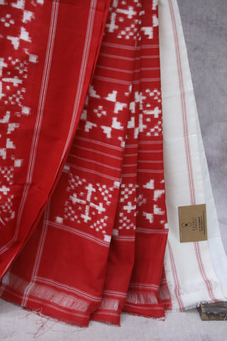 Red Pochampalli Cotton Ikat Saree - SRRPCIS245