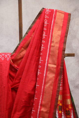 Red Pochampalli Silk Ikat Saree-SRRPSIS118