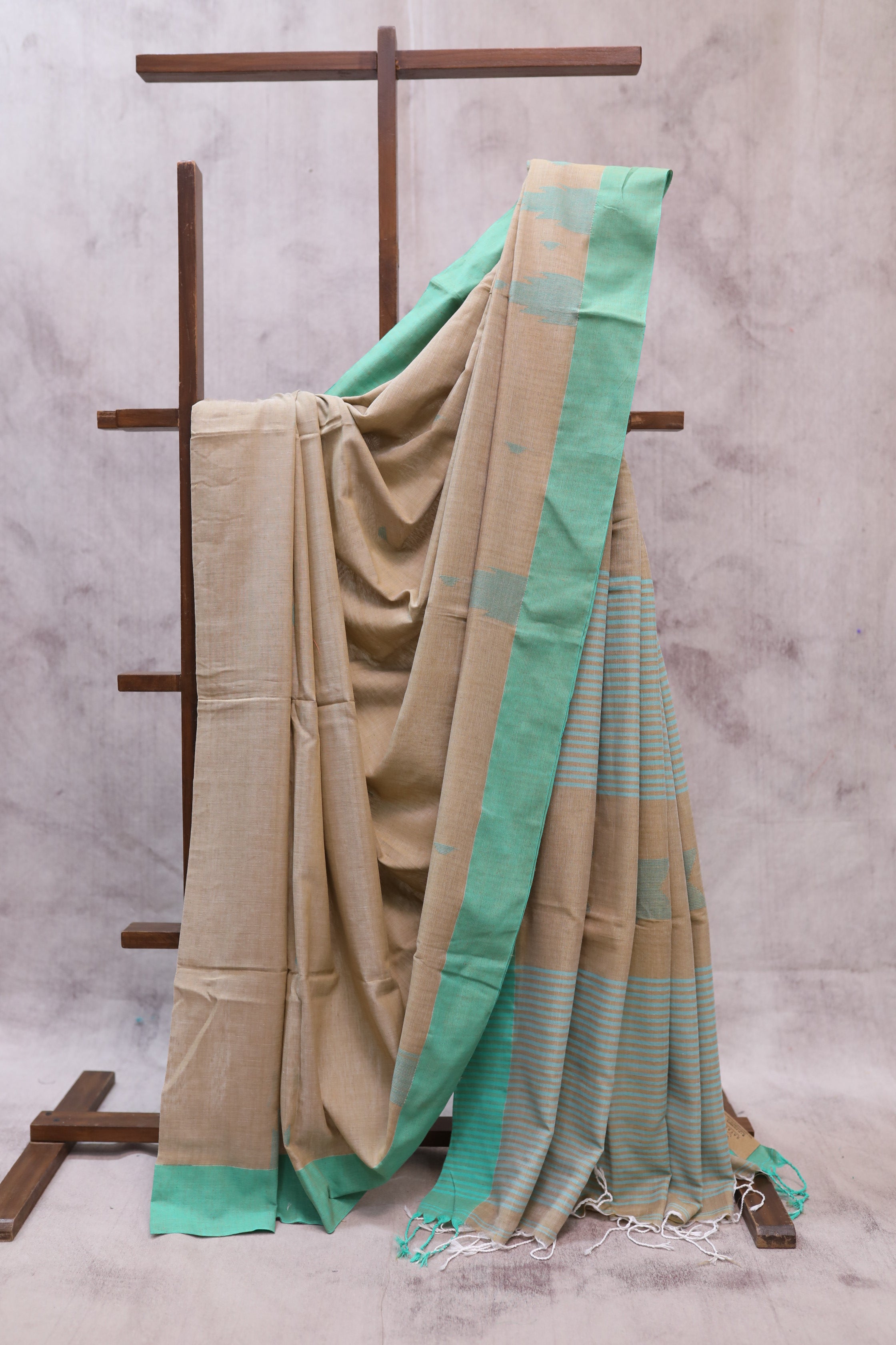 Pastel Brown Cotton Star Jamdani Saree - SRPBSCJS140
