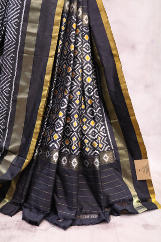 Black Pochampalli Silk Ikat Saree-SRBPSIS51