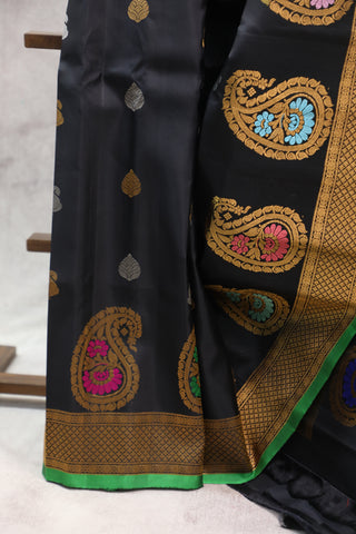 Black Gadwal Silk Saree - SRBGSS346