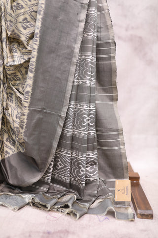 Off-White Pochampalli Silk Ikat Saree-SROWPSIS93