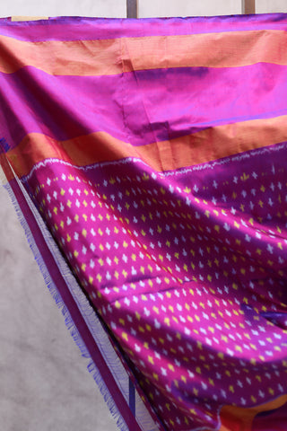 Off-White Pochampalli Silk Ikat Saree-SROWPSIS89