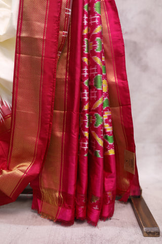 Off-White Pochampalli Silk Ikat Saree-SROWPSIS87