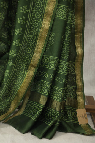 Green HBP Cotton Silk Saree With Maheshwari Border - SRGCSS748