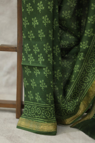 Green HBP Cotton Silk Saree With Maheshwari Border - SRGCSS748