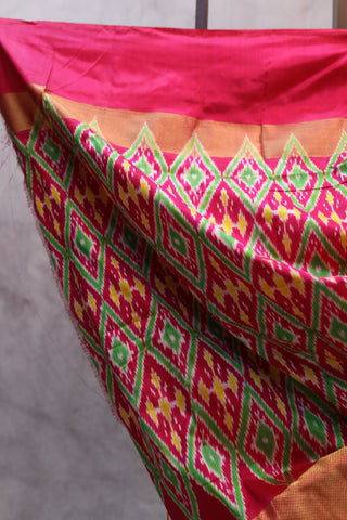 Off-White Pochampalli Silk Ikat Saree-SROWPSIS86