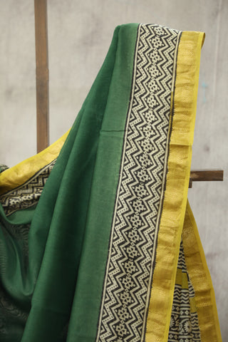 Green HBP Cotton Silk Saree With Maheshwari Border - SRGCSS758